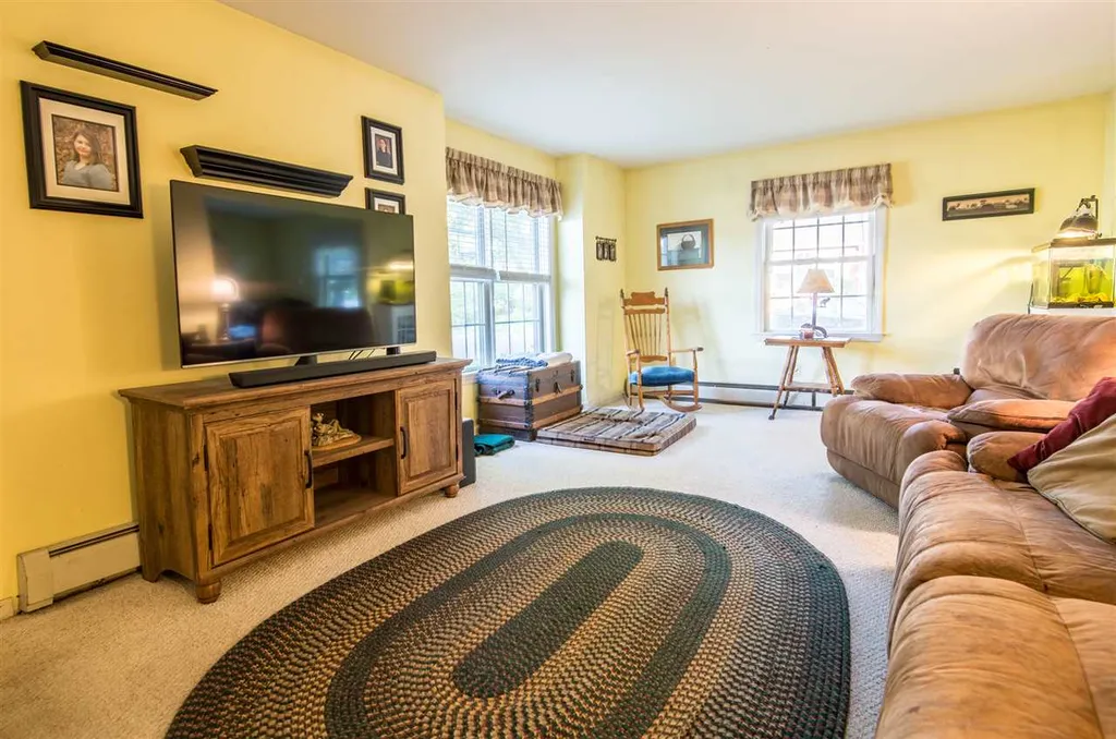 5 Barnsley Street South Burlington VT 05403