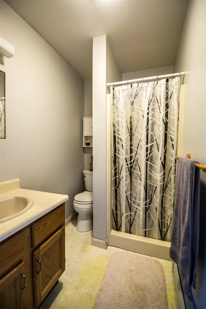 5 Barnsley Street South Burlington VT 05403