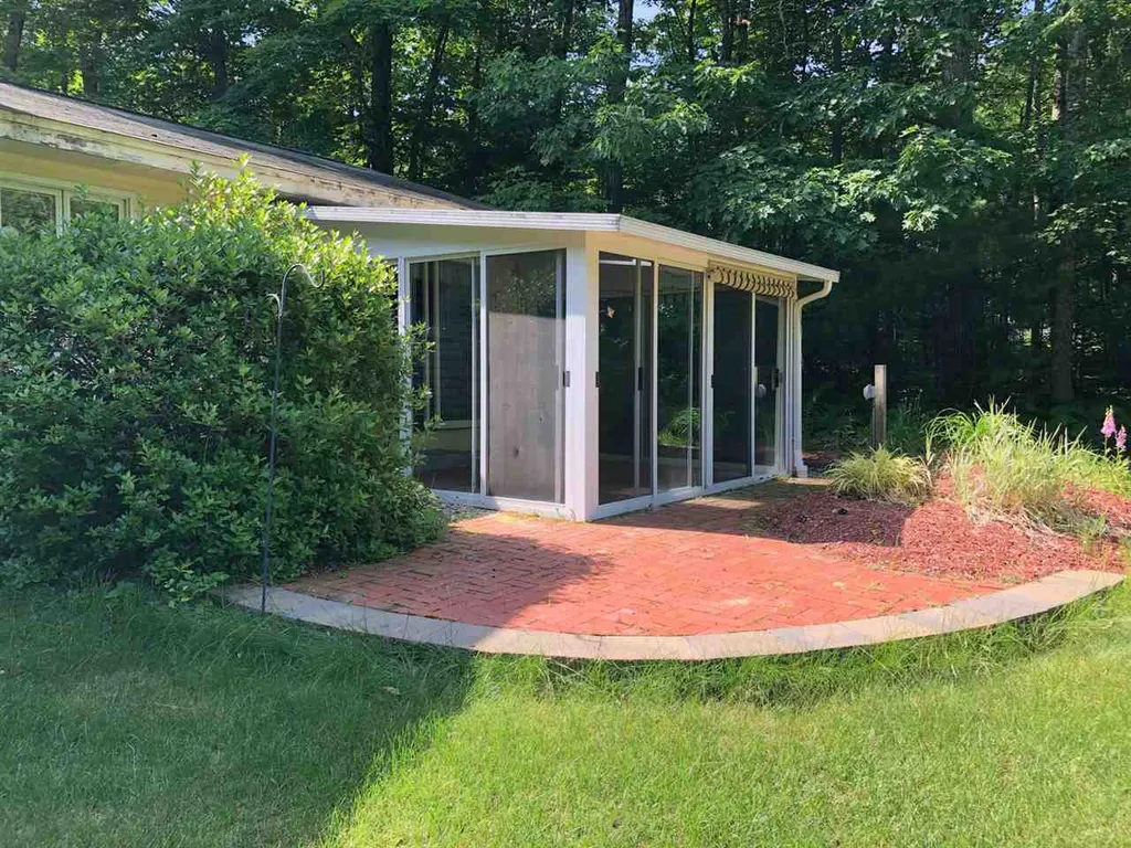 150 Waumbeck Road Wolfeboro NH 03894