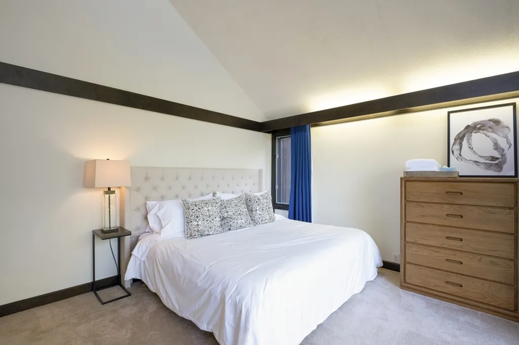 486 Shore Drive Laconia NH 03246