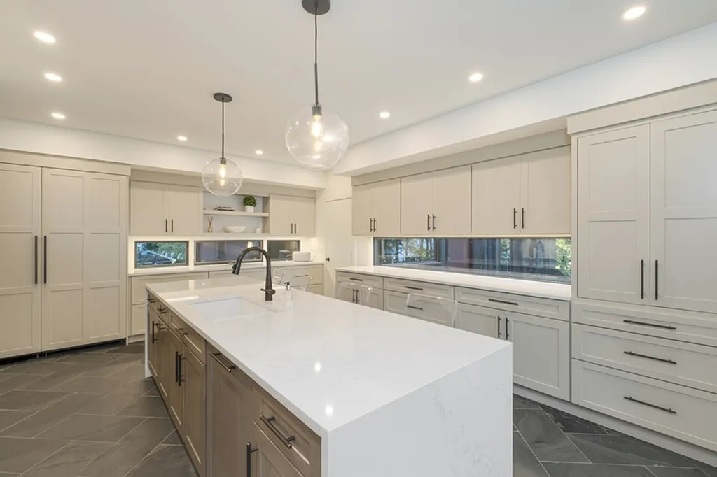 486 Shore Drive Laconia NH 03246
