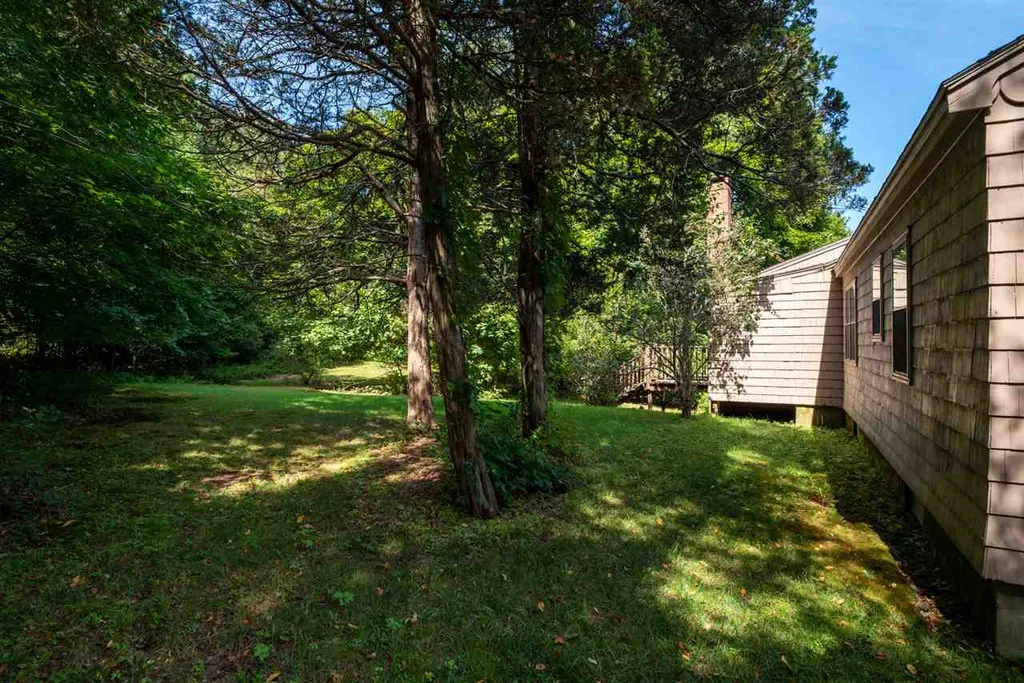 784 Post Road Greenland NH 03840