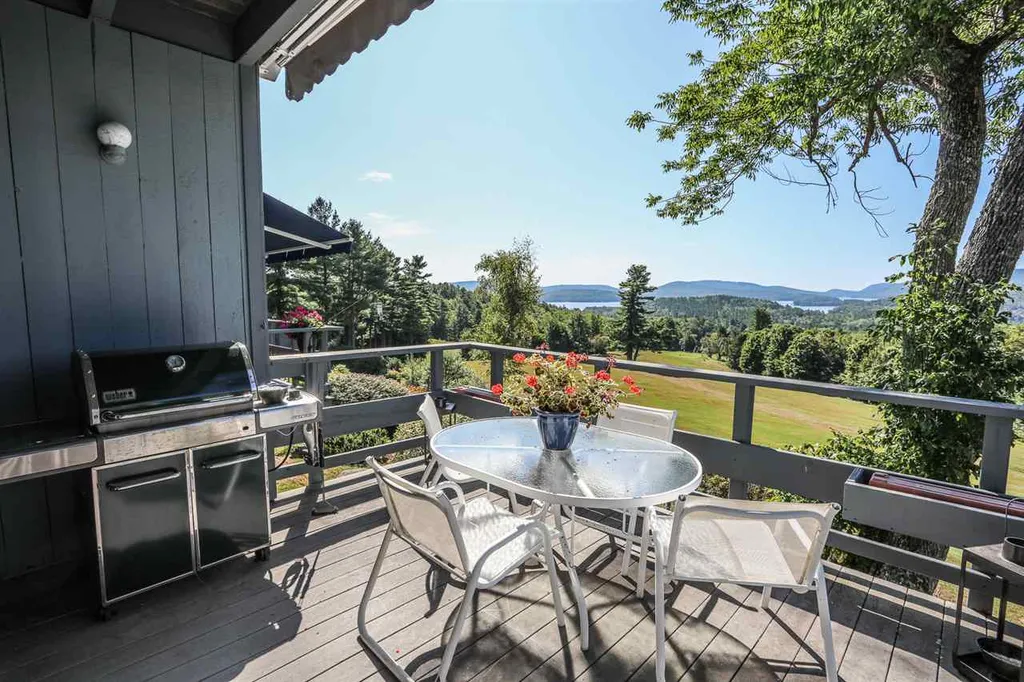 102 Fairway Drive Sunapee NH 03782