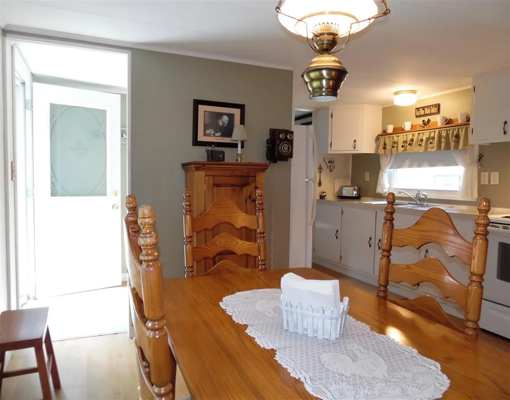 7 Alison Drive Seabrook NH 03874