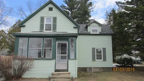 10 Florence Street Derry NH 03038