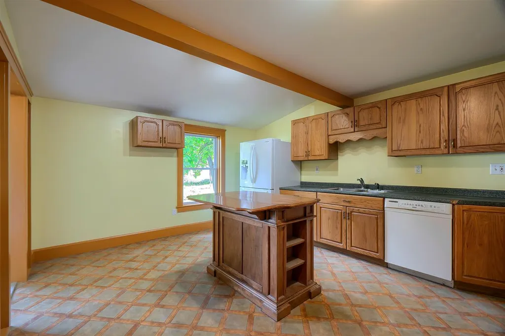 24 Wheeler Street Jaffrey NH 03452