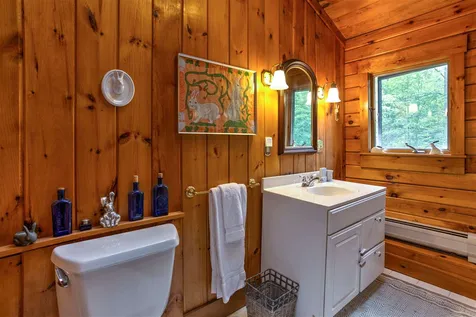 175 Clay Hill Road Hartland VT 05048