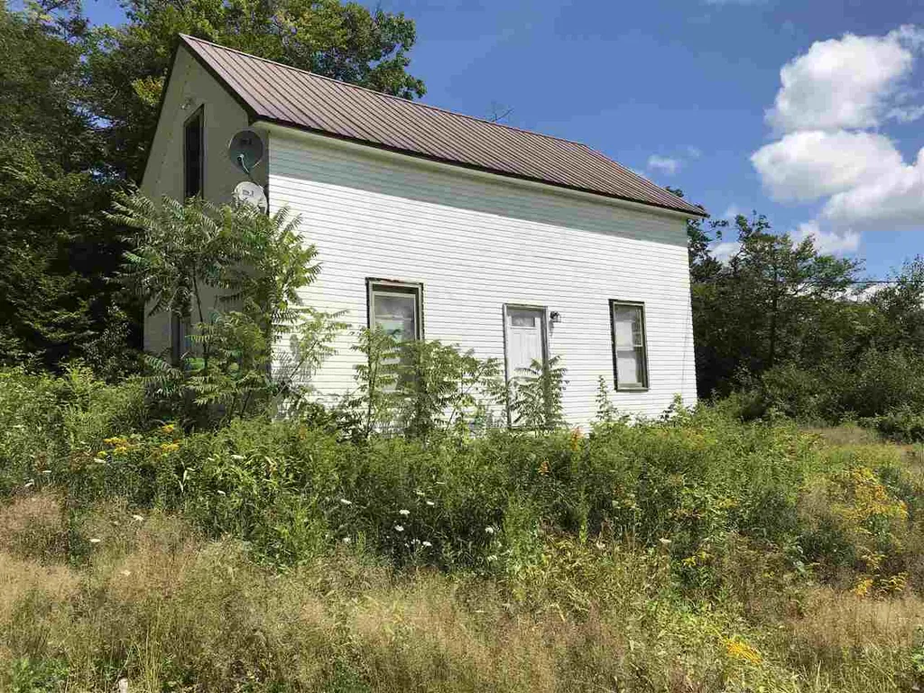 255 North Shore Road Hebron NH 03241