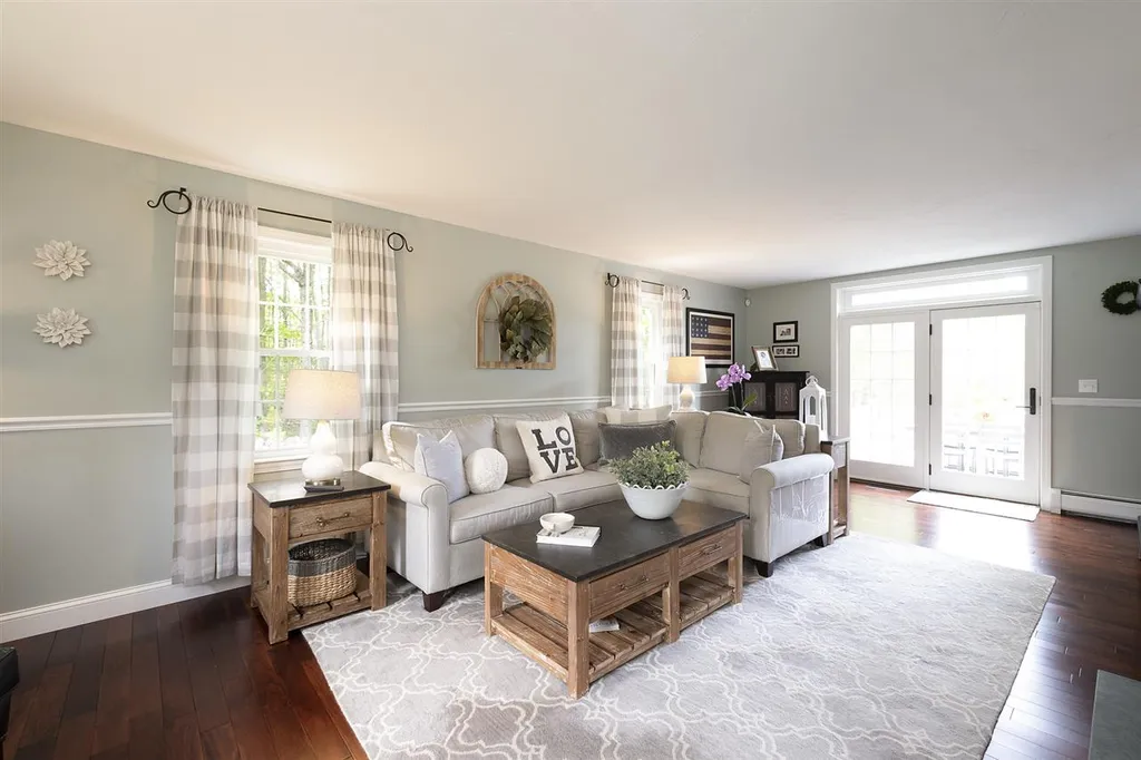45 Woodhill Hooksett Road Bow NH 03304