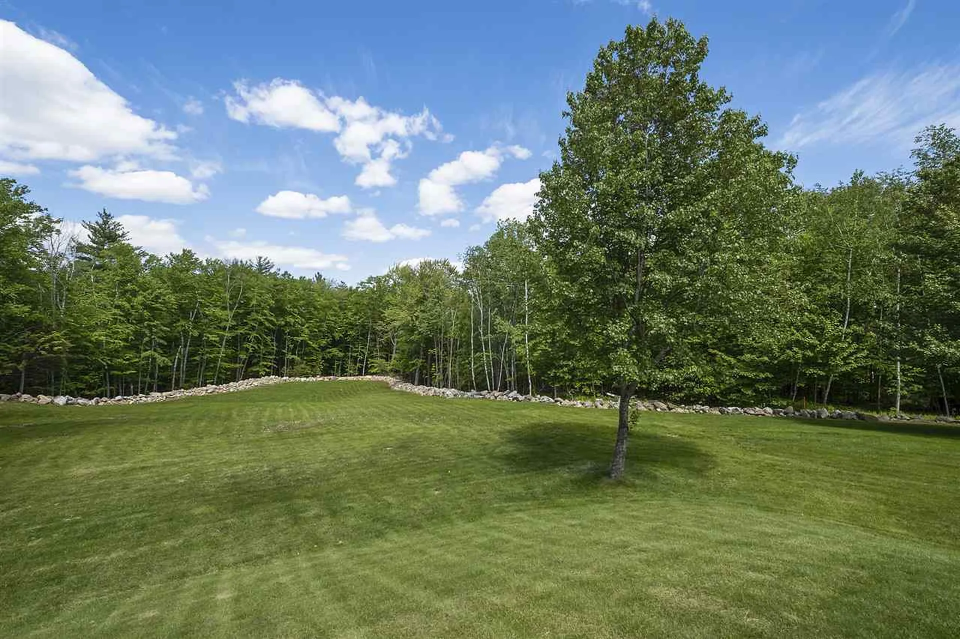 45 Woodhill Hooksett Road Bow NH 03304