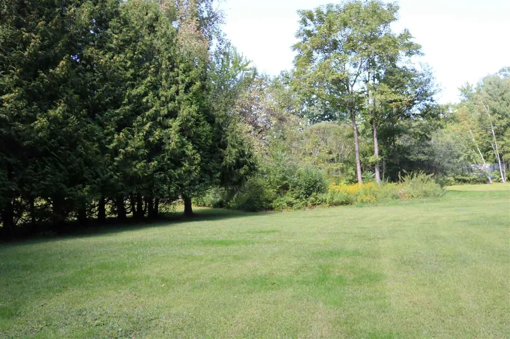 76 Limecrest Lane Leicester VT 05733
