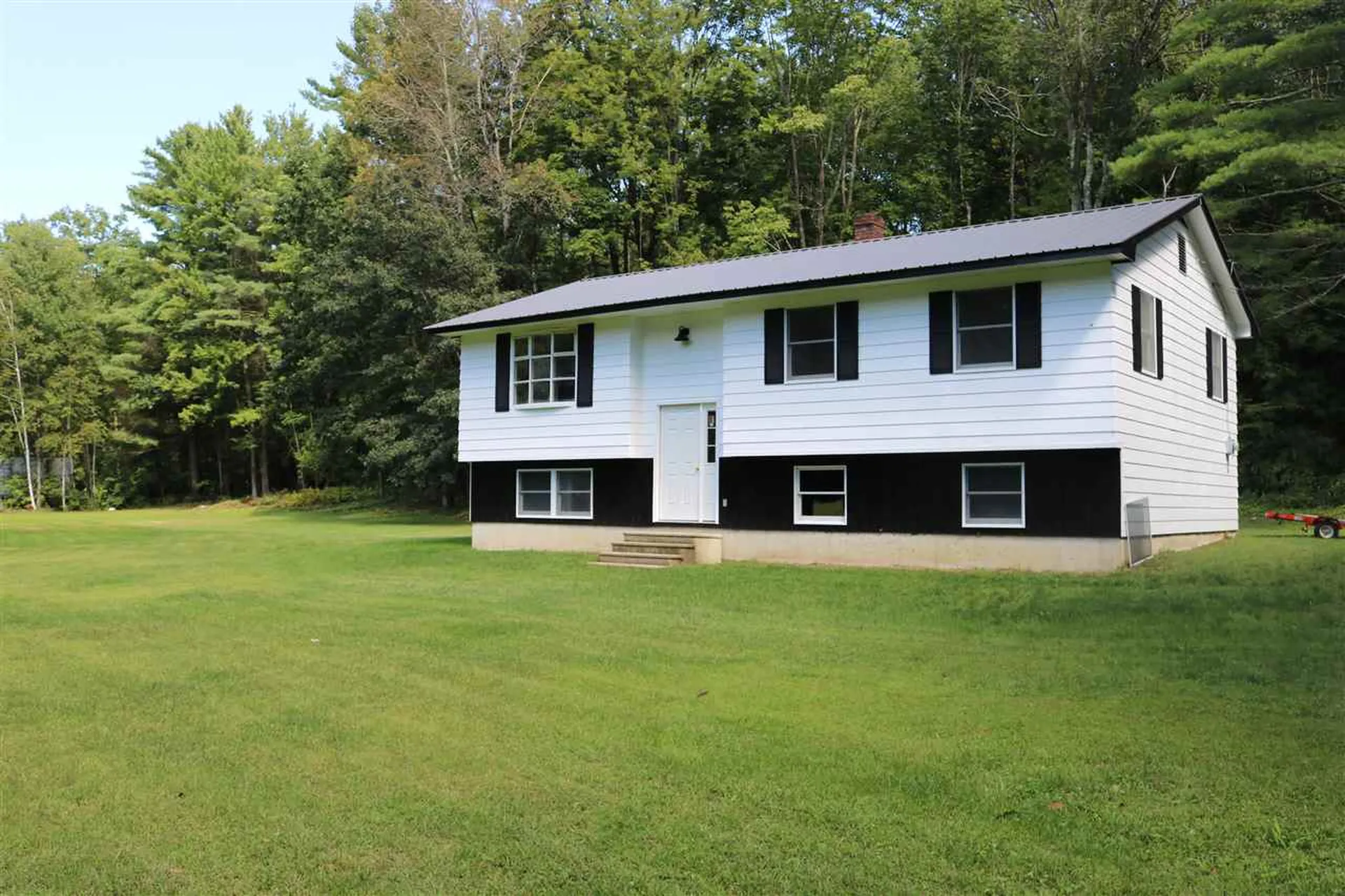76 Limecrest Lane Leicester VT 05733