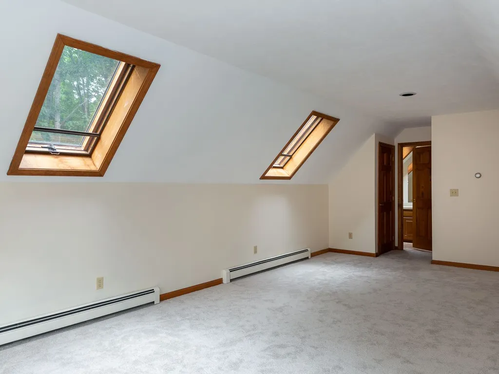 5 Shearwater Street Durham NH 03824