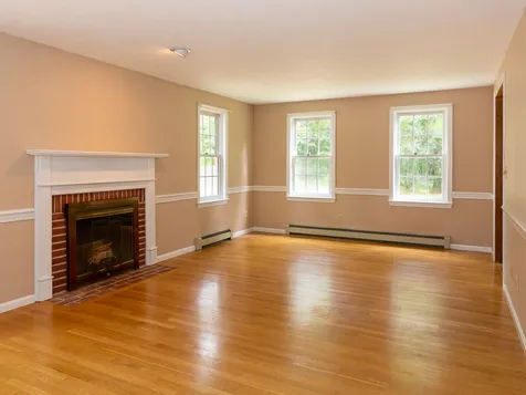 5 Shearwater Street Durham NH 03824