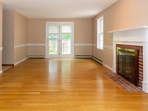 5 Shearwater Street Durham NH 03824