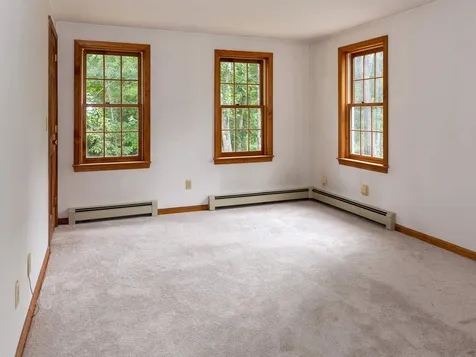 5 Shearwater Street Durham NH 03824