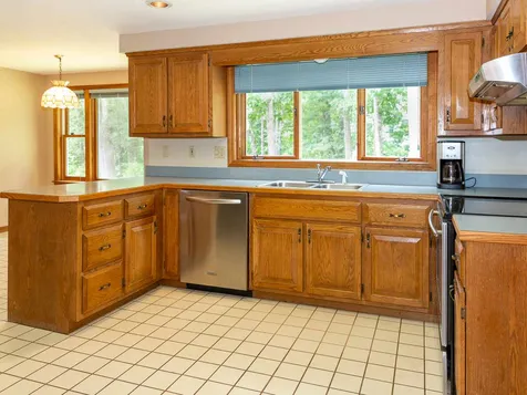 5 Shearwater Street Durham NH 03824