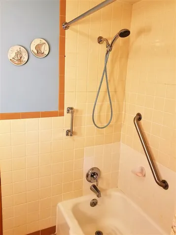 4 Wellington Road Dover NH 03820