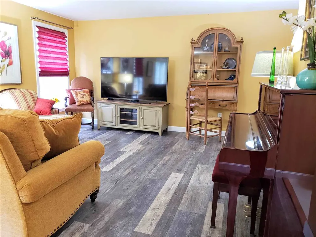 15 Mulberry Street Concord NH 03301