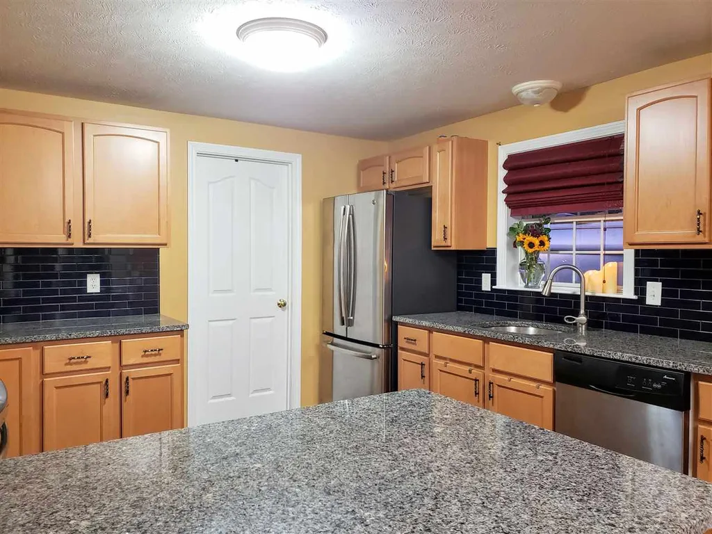 15 Mulberry Street Concord NH 03301