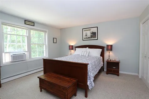 902 Springbrook Circle Portsmouth NH 03801