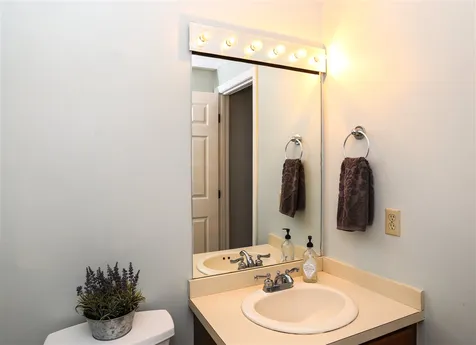 902 Springbrook Circle Portsmouth NH 03801