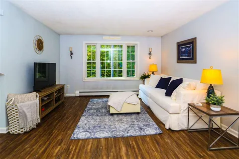 902 Springbrook Circle Portsmouth NH 03801