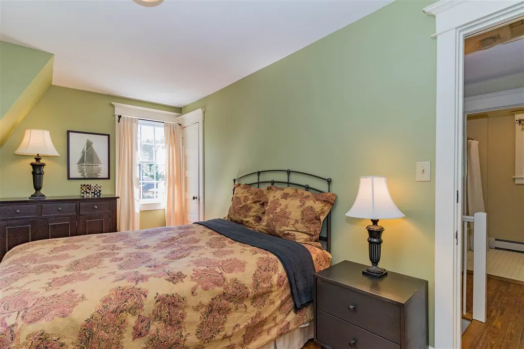 86 Raleigh Way Portsmouth NH 03801
