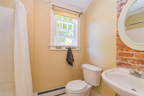 86 Raleigh Way Portsmouth NH 03801