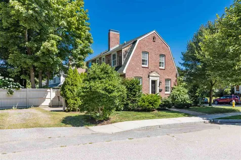 86 Raleigh Way Portsmouth NH 03801