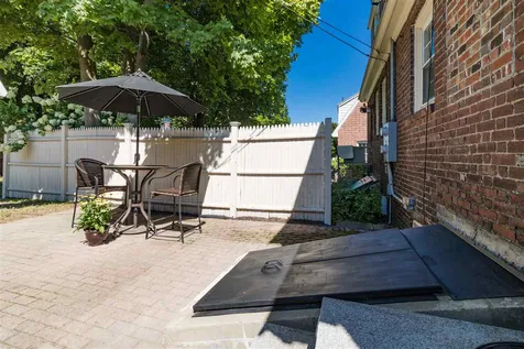 86 Raleigh Way Portsmouth NH 03801