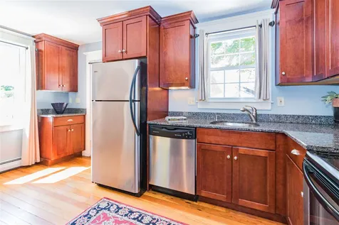 86 Raleigh Way Portsmouth NH 03801