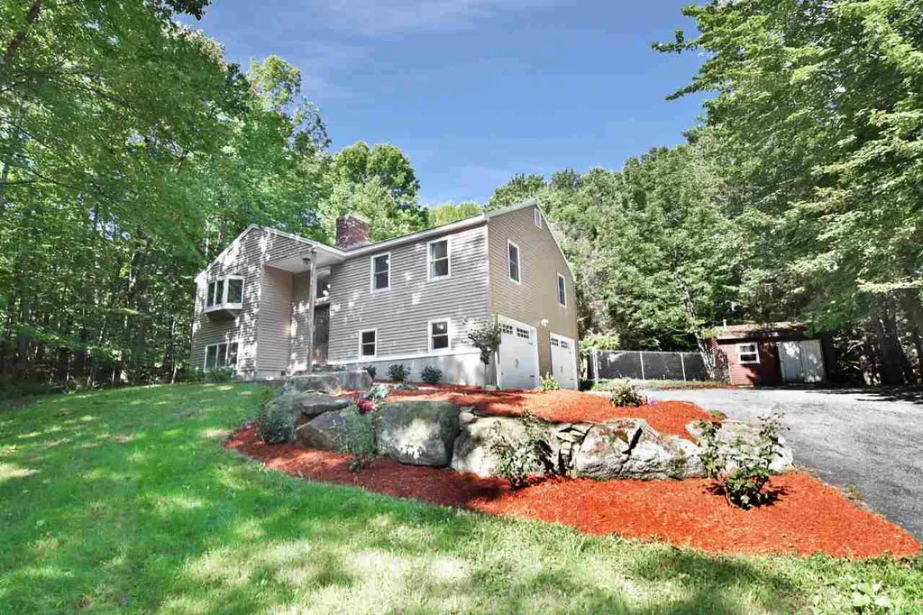 98 Jane Drive Candia NH 03034