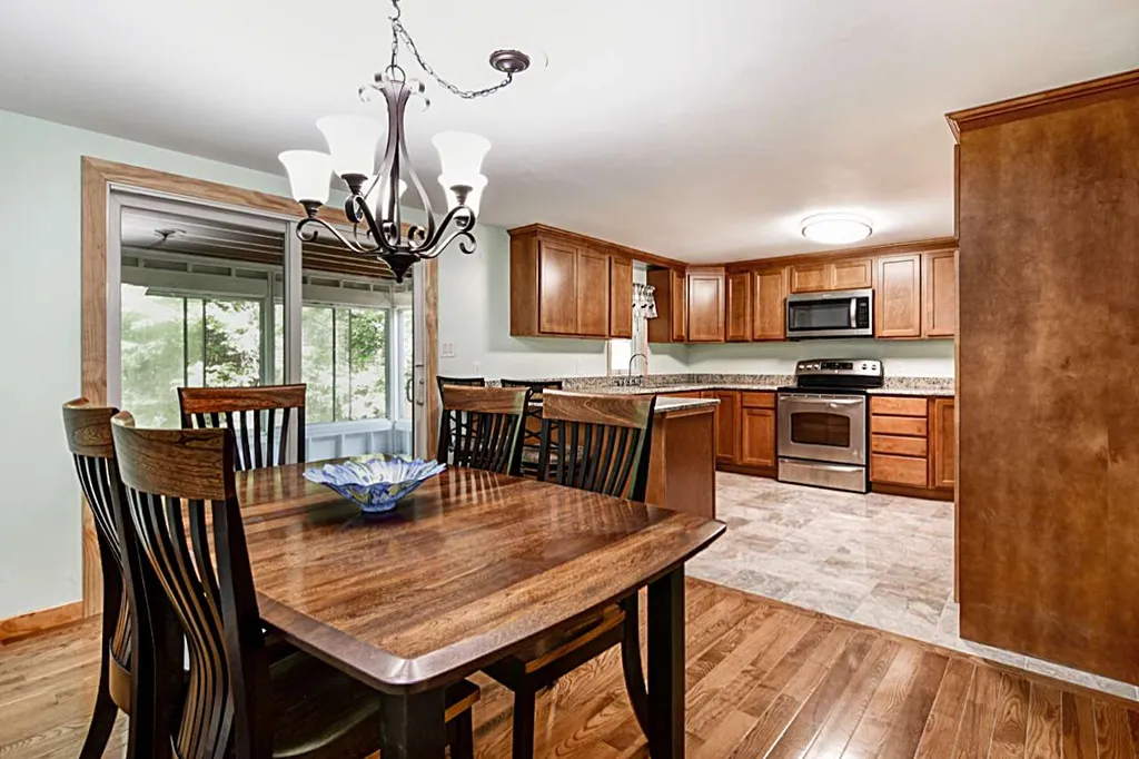 98 Jane Drive Candia NH 03034