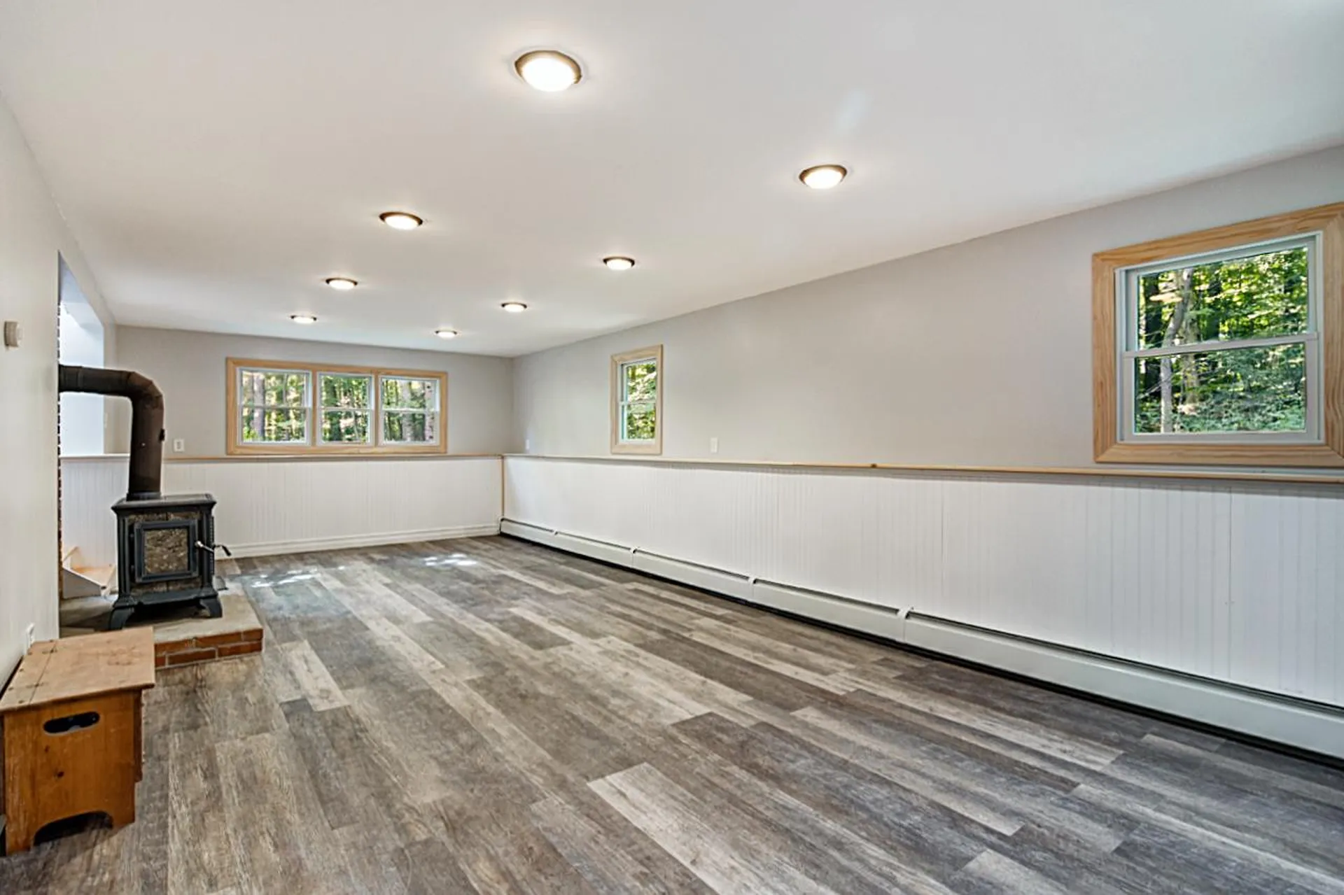 98 Jane Drive Candia NH 03034