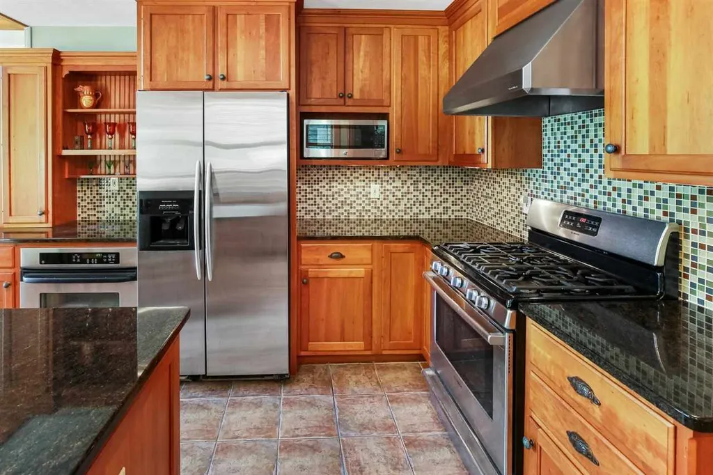 101 West Shore Drive Andover NH 03216