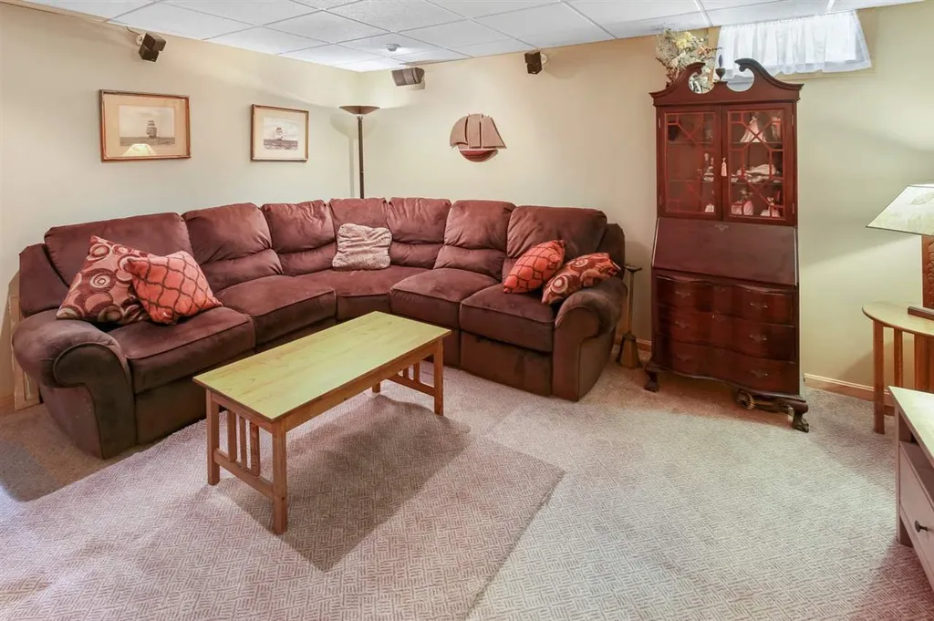 101 West Shore Drive Andover NH 03216