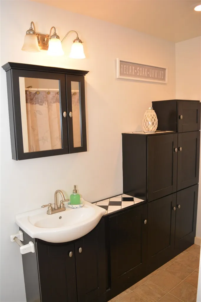 35 Barton Road Piermont NH 03779