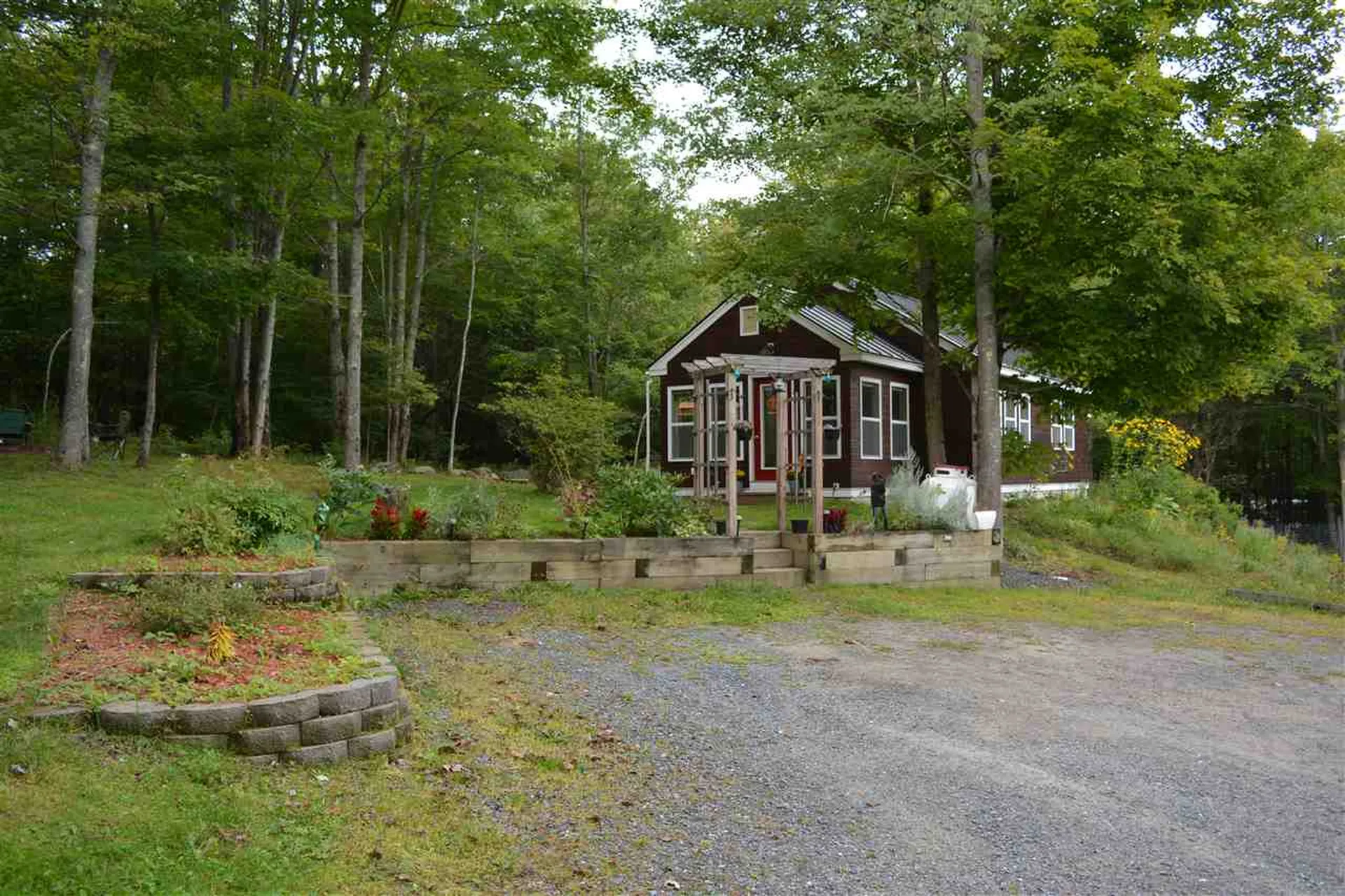35 Barton Road Piermont NH 03779