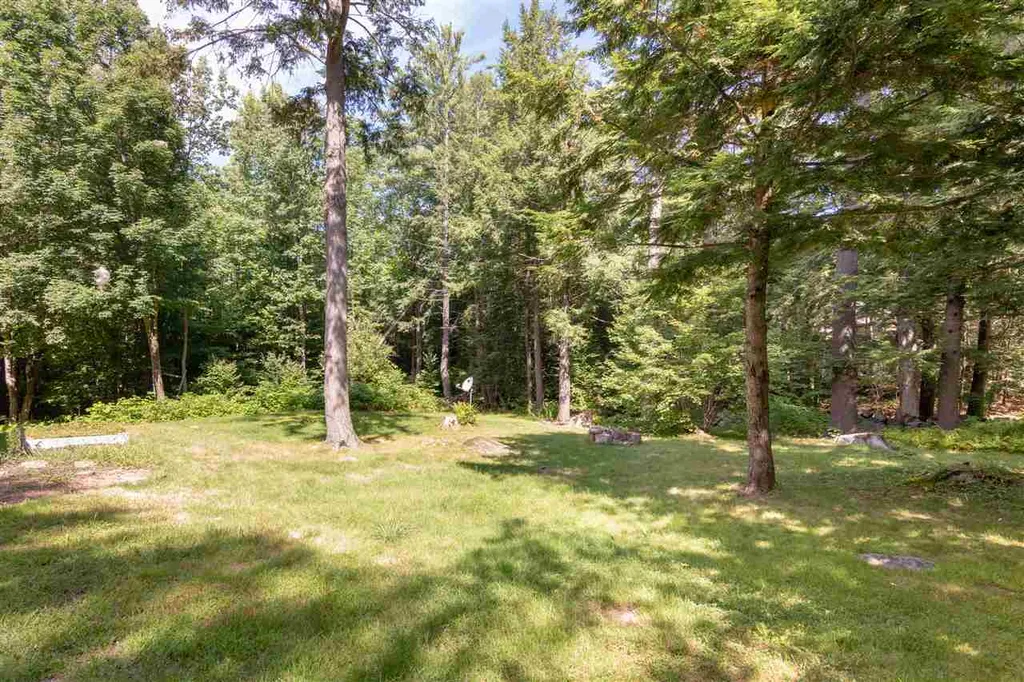 88 Chestnut Drive Gilford NH 03249