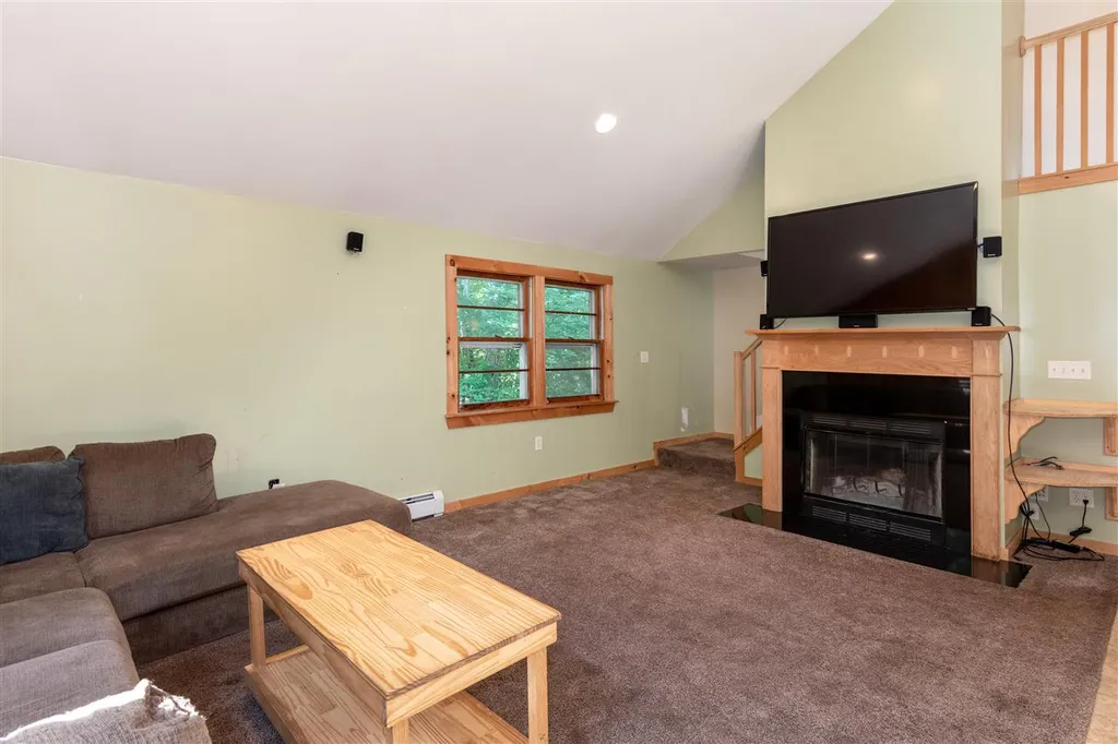 88 Chestnut Drive Gilford NH 03249