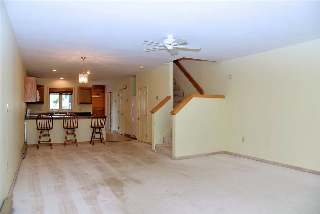 28 Circle Drive Ashland NH 03217