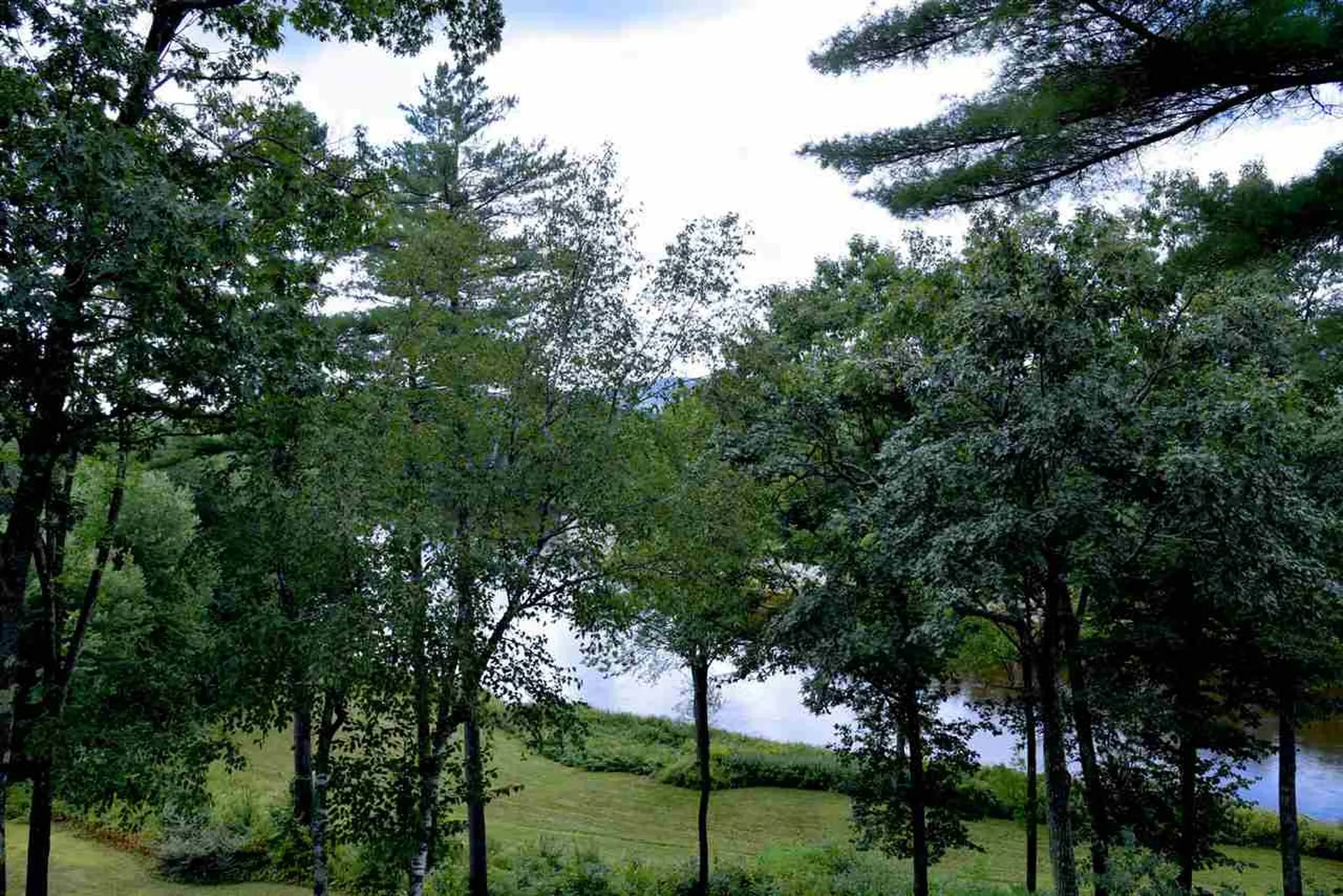 28 Circle Drive Ashland NH 03217