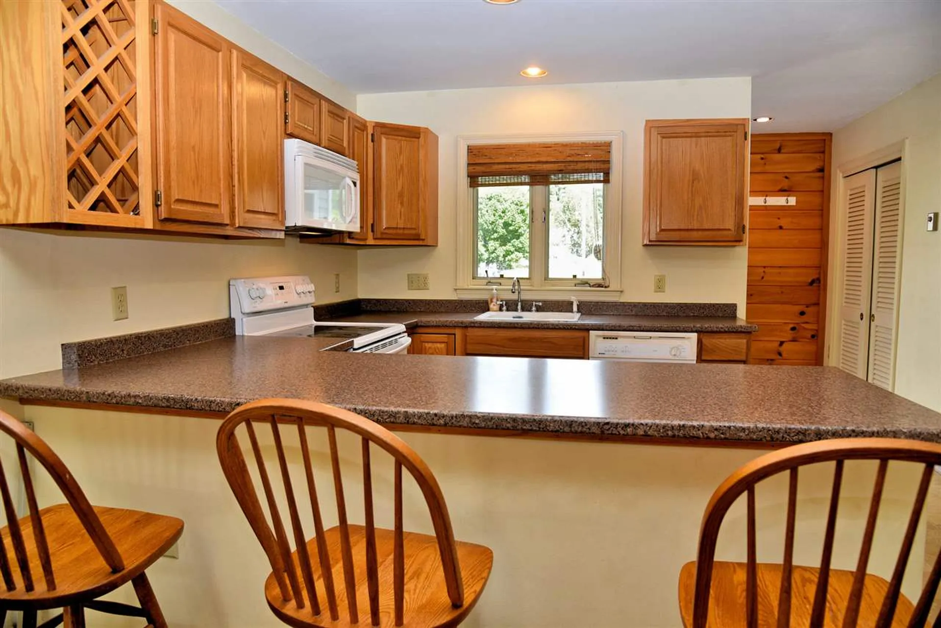 28 Circle Drive Ashland NH 03217