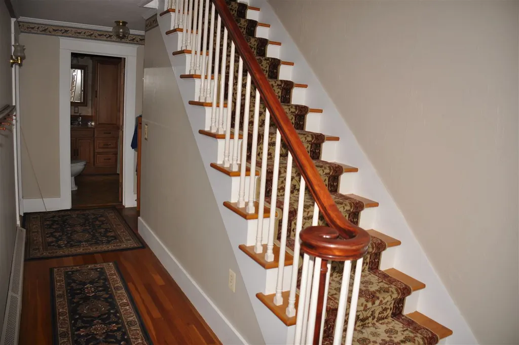 89 Pine Street Franklin NH 03235
