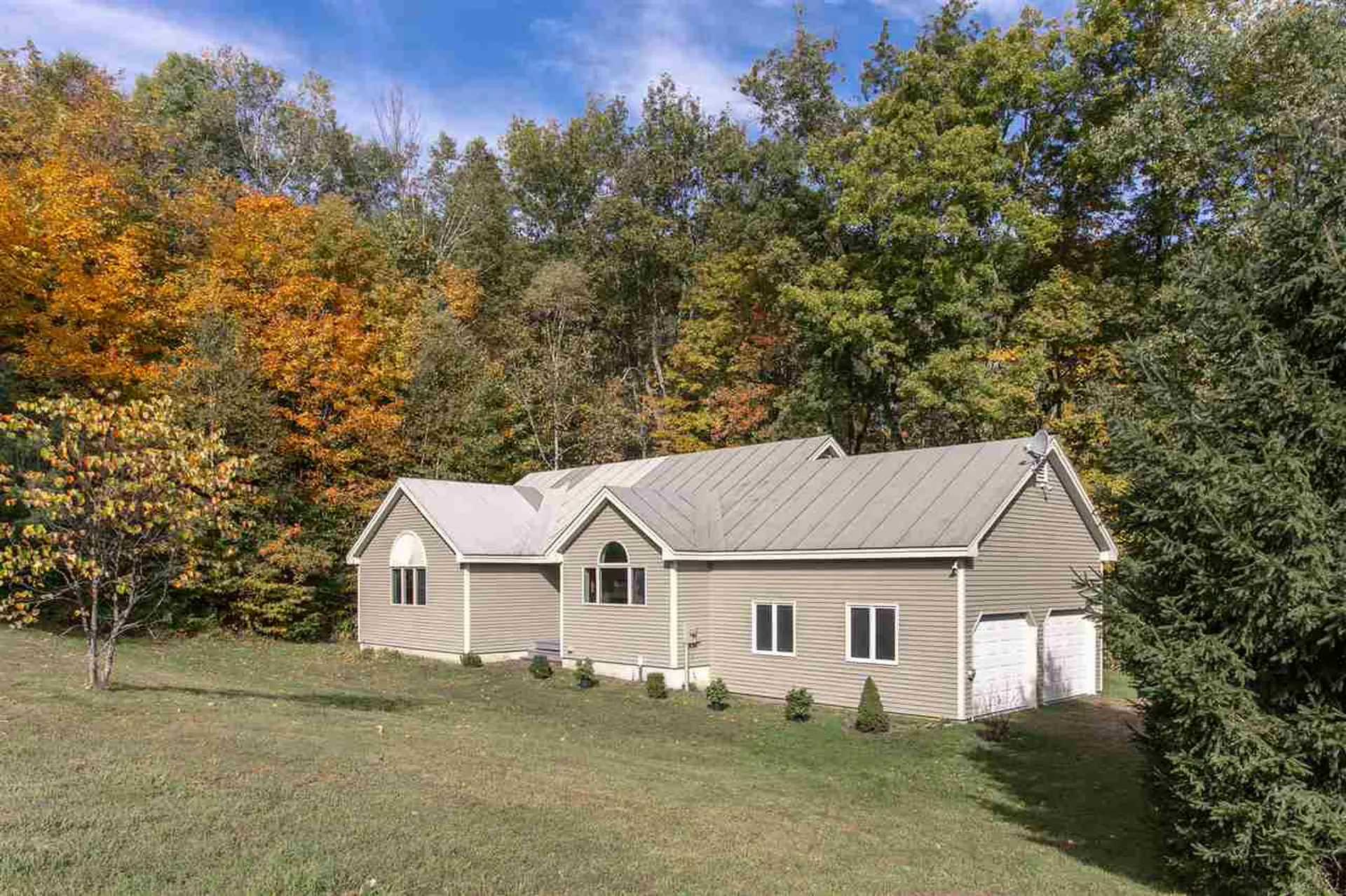 1801 Hunt Road Windsor VT 05089