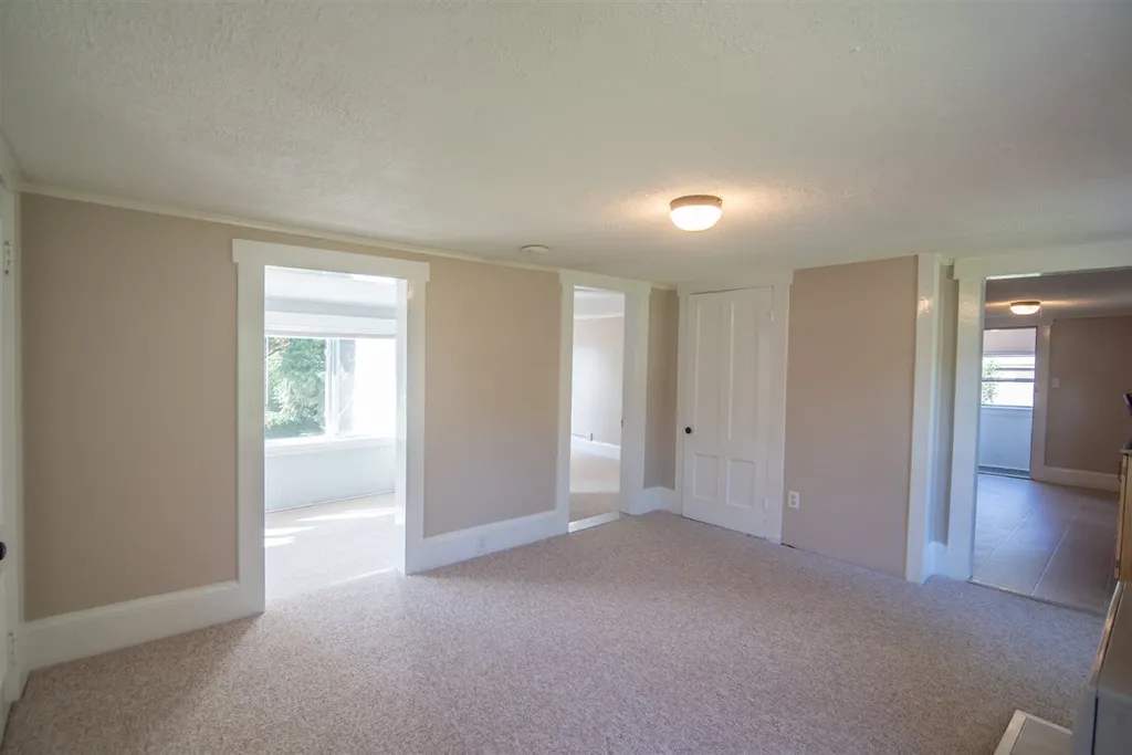 10-12 Bridge Street Pembroke NH 03275