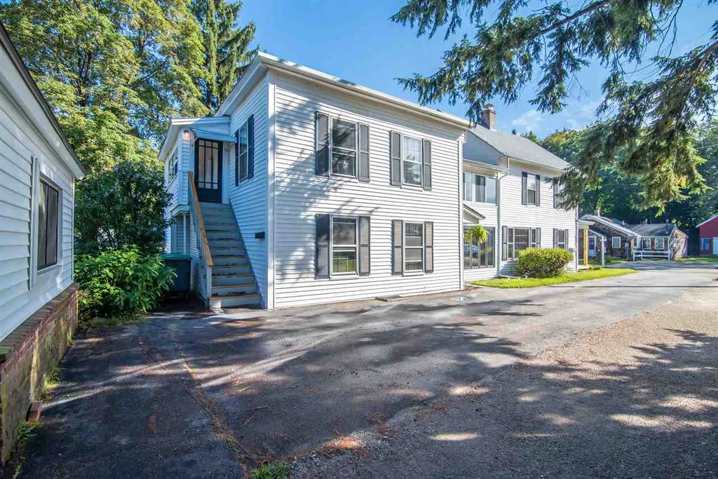 10-12 Bridge Street Pembroke NH 03275