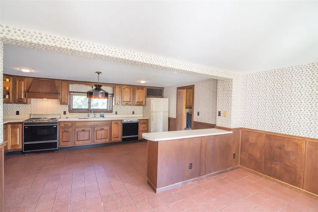 10-12 Bridge Street Pembroke NH 03275