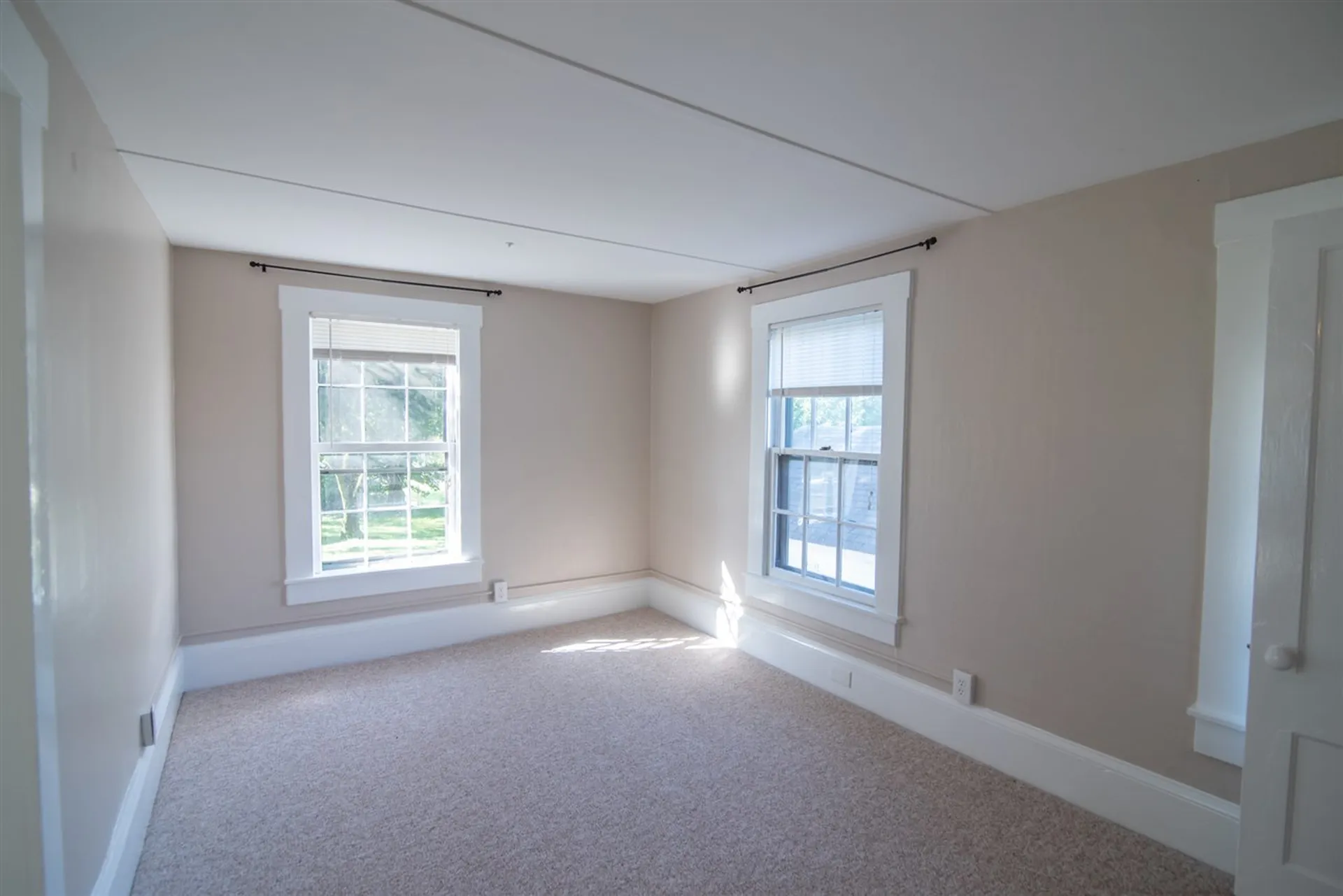 10-12 Bridge Street Pembroke NH 03275